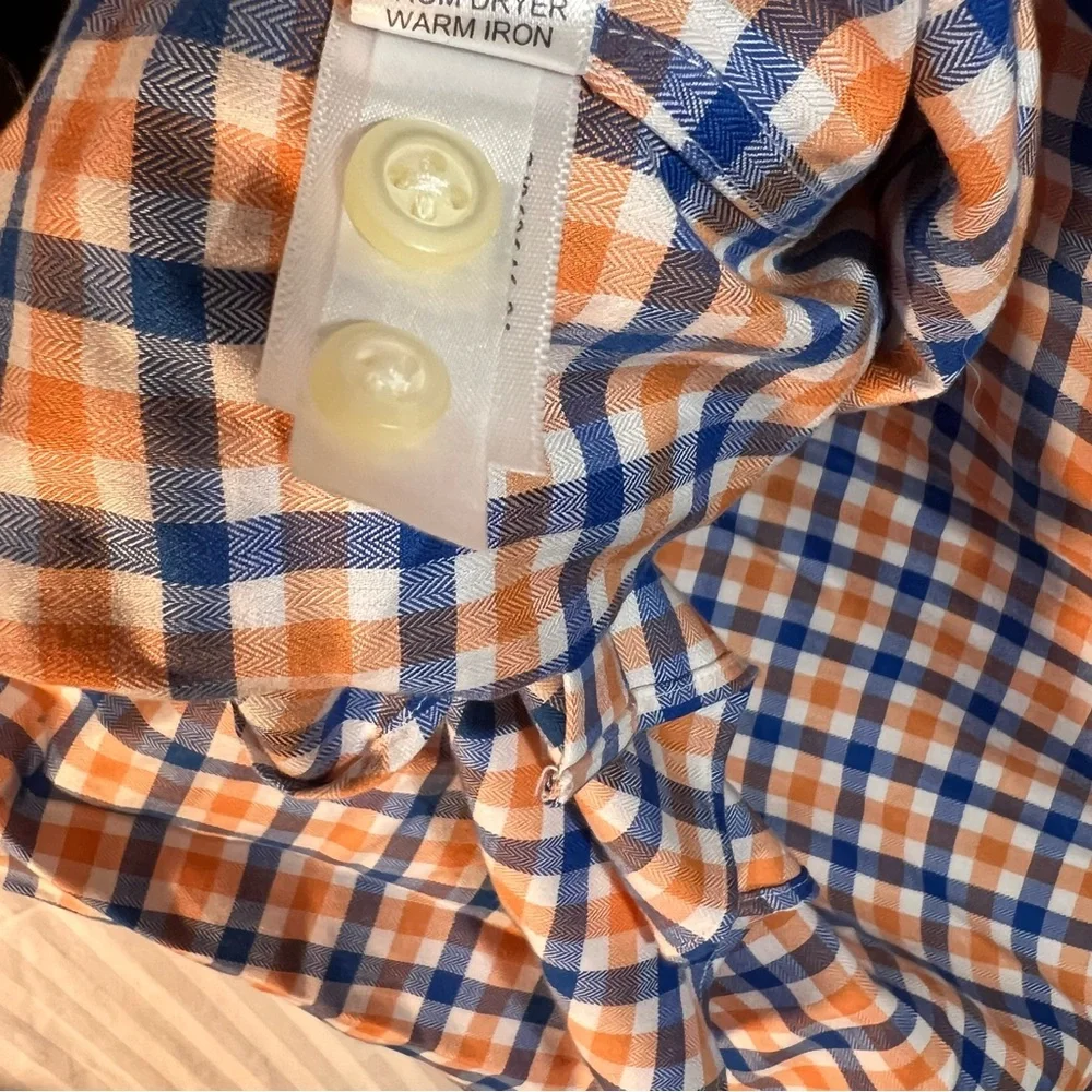 Banana Republic Button Down Shirt‎